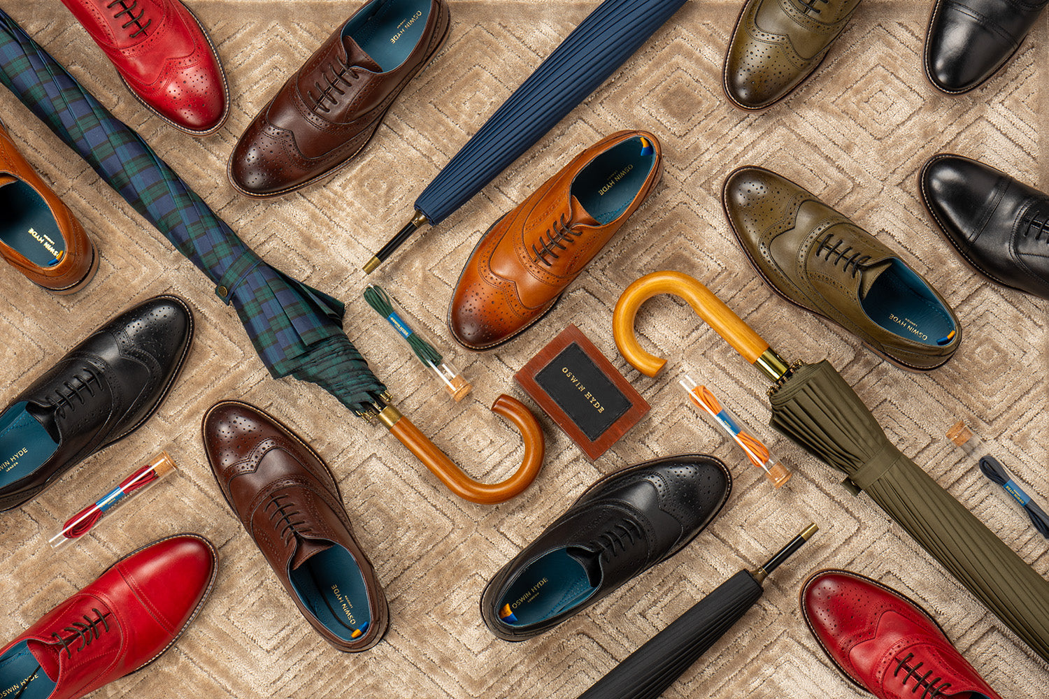 Dressing for Success: How to Create a Smart Look with Men's Shoes and Accessories