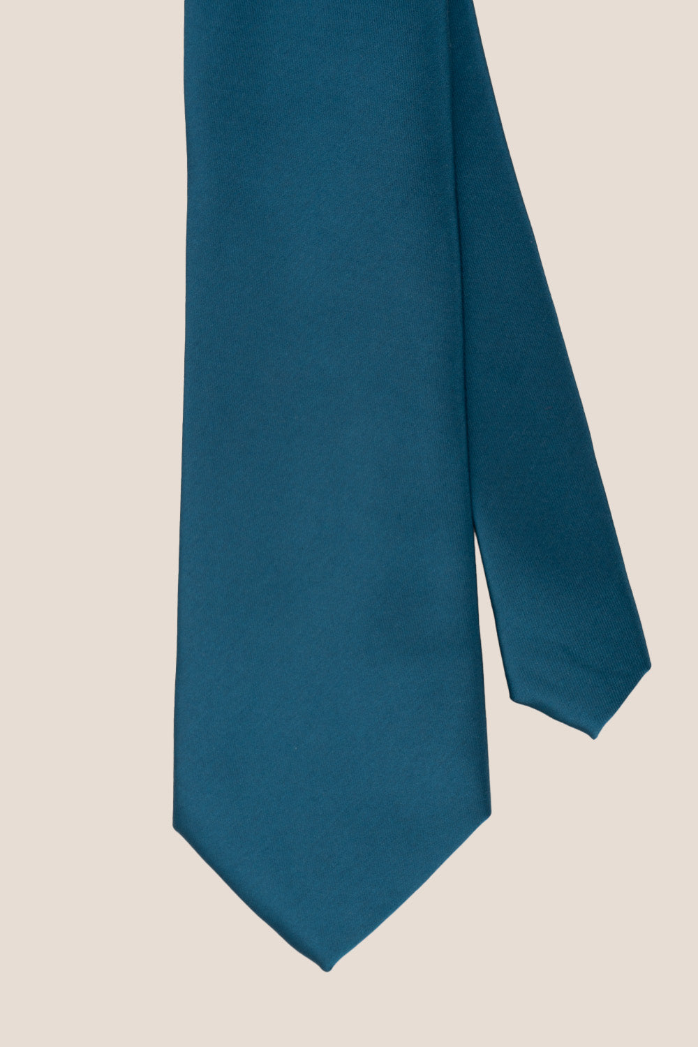 SLEEK TURQUOISE TIE FROM OSWIN HYDE