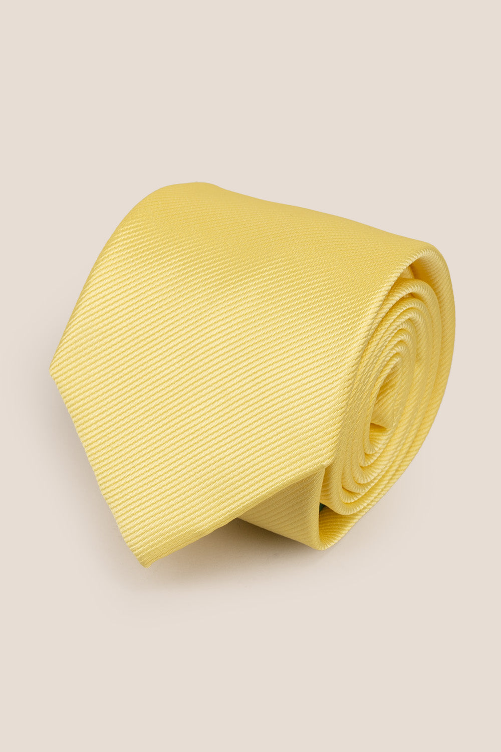 Yellow ribbed tie Oswin Hyde