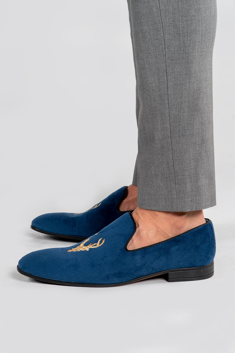 Navy blue sale smoking slippers